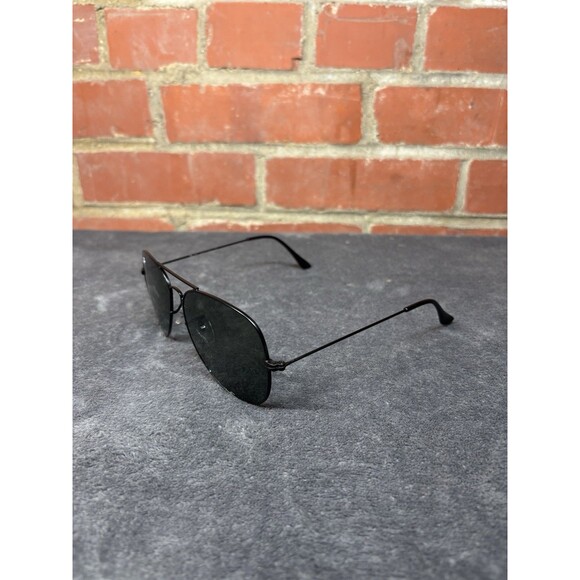 Ray-Ban AVIATOR Black Large Dark Lens Sunglasses Designer RB3026 62 14 135 - Picture 3 of 8